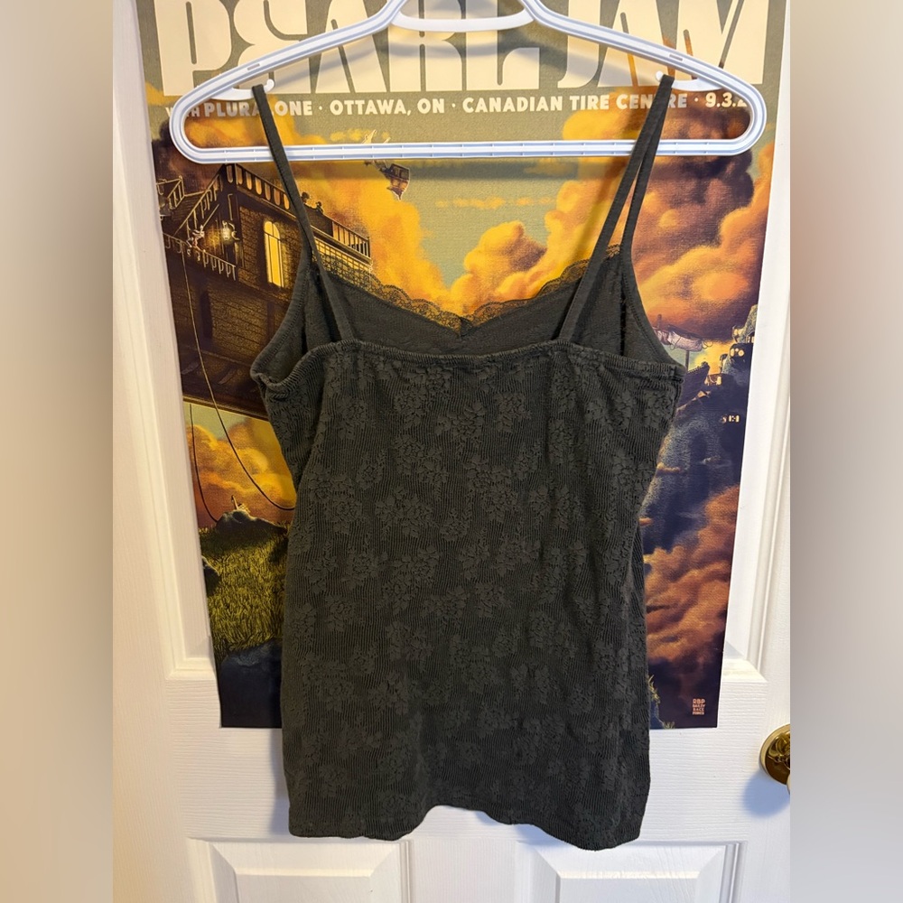 dark gray lace trim cami top - Picture 2 of 4